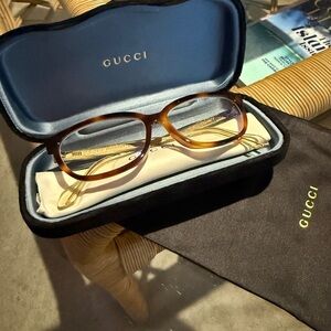 GUCCI Havana Eyewear